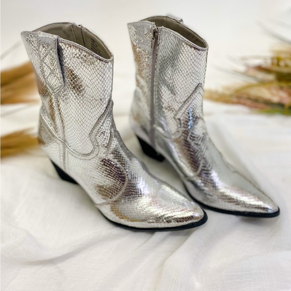 Silver Snakeskin Ankle Boots - Picture 1 of 1
